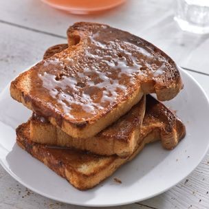 Cinnamon toast with butter and honey