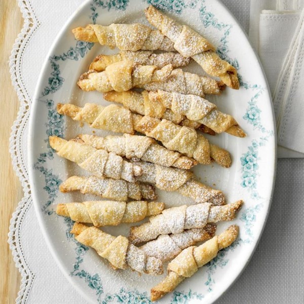Cinnamon twirl cookies