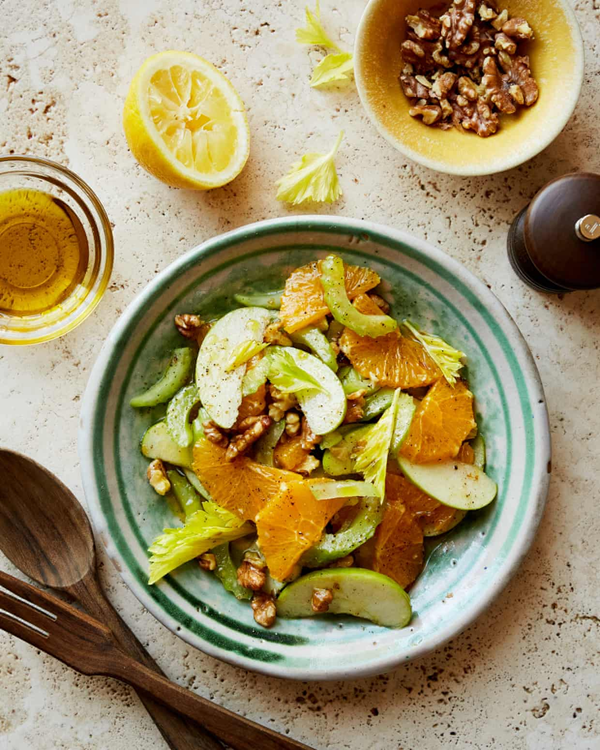 Citrus and walnut salad