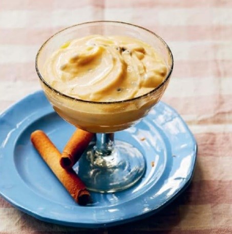 Citrus curd with passion fruit pastry cream 