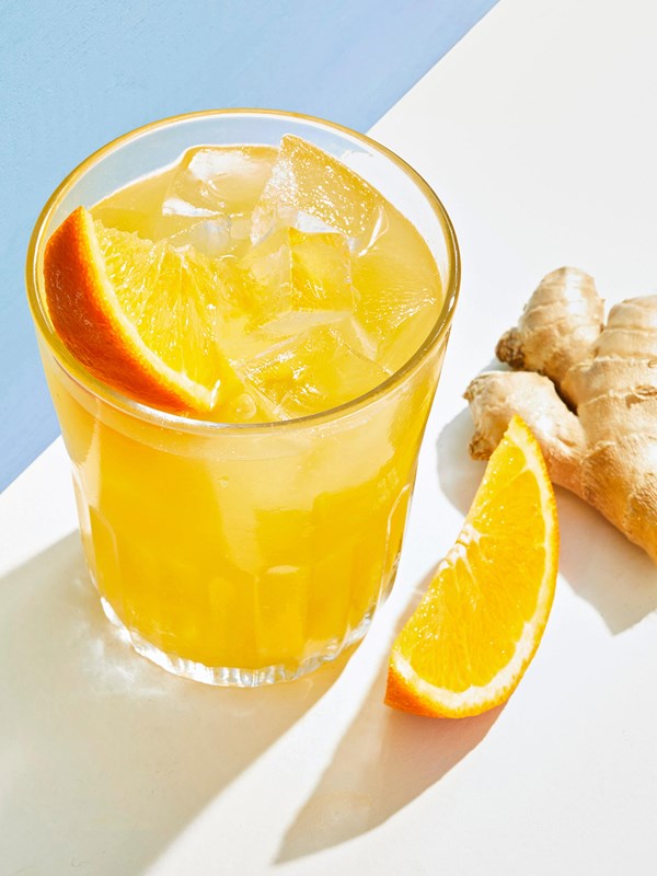 Citrus-ginger sports tonic