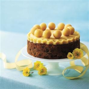 Citrus golden-fruit simnel cake