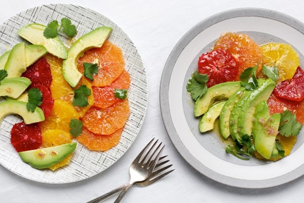 Citrus salad with avocado