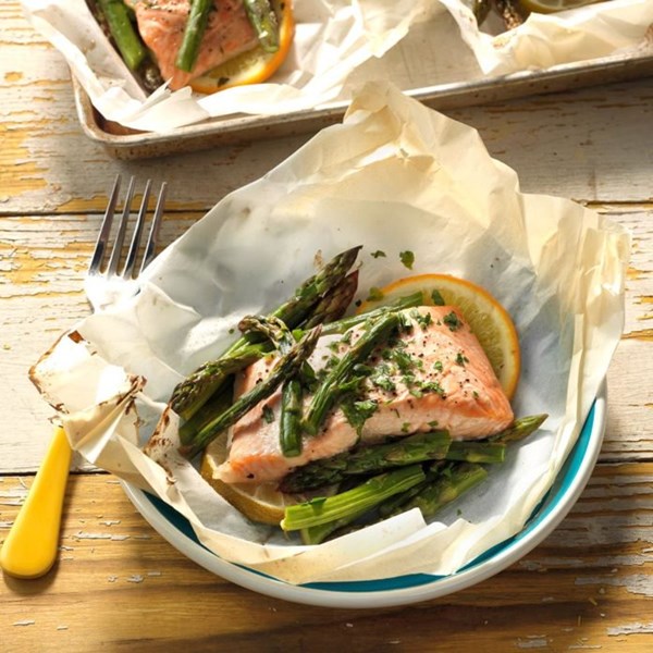 Citrus salmon en papillote