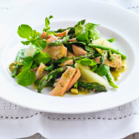 Citrus salmon salad with pistachio dressing