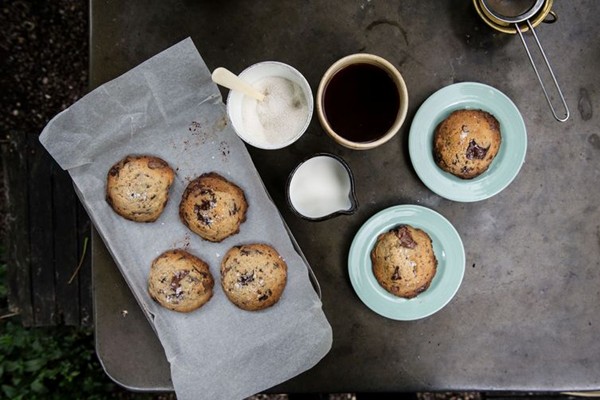 Claire Ptak's Kamut, vanilla, and chocolate chip cookies