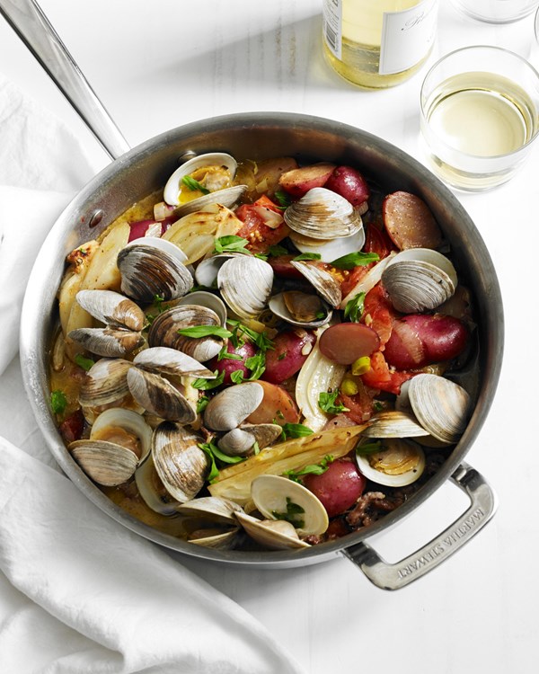 Clam pan roast with fennel and sausage