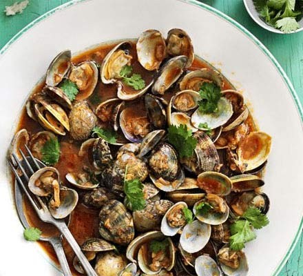 Clams in Bloody Mary sauce 