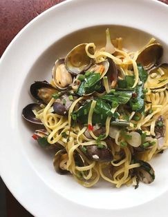 Clams linguini