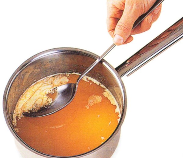 Clarifying butter