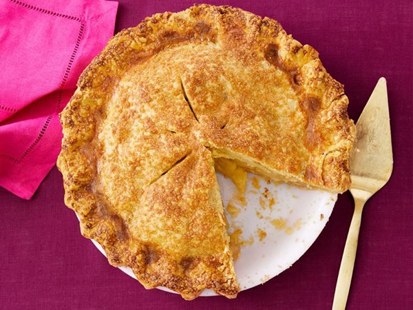 Classic apple pie