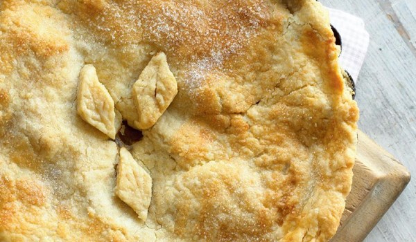 Classic apple pie