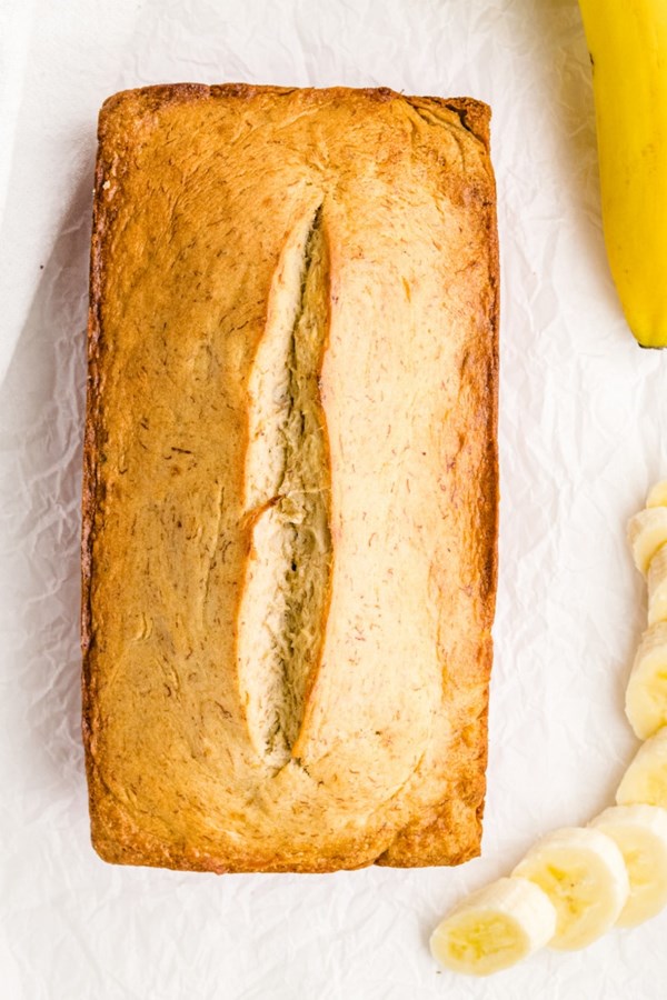 Classic banana bread