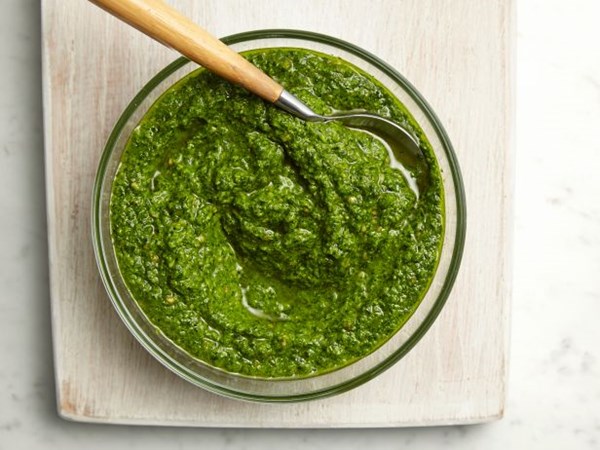 Classic basil pesto