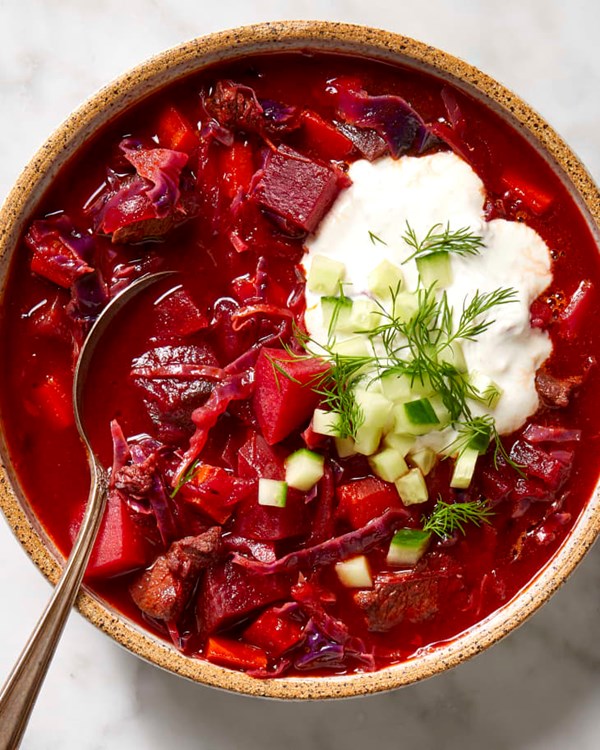 Classic beet borscht 