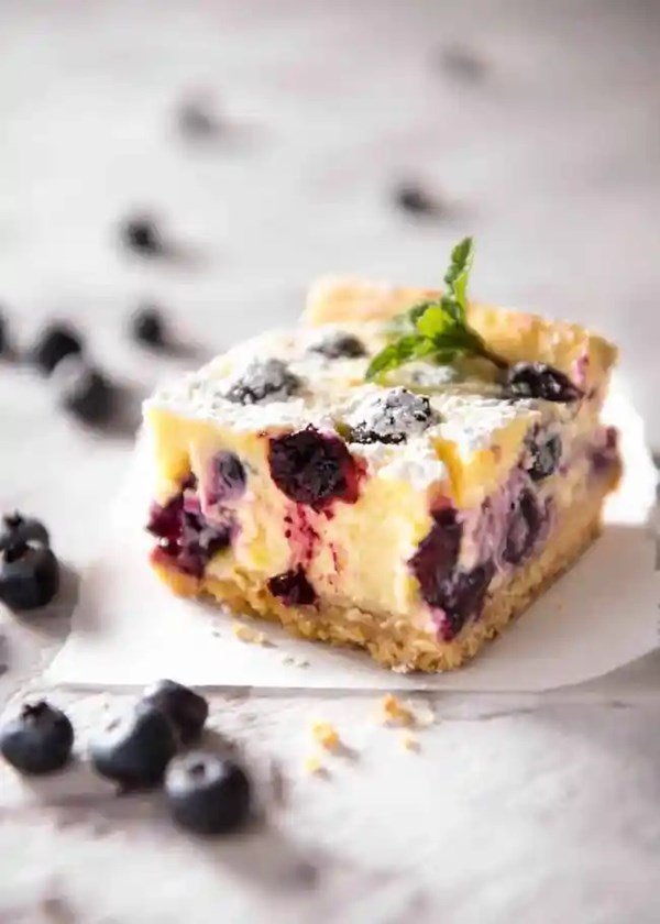 Classic blueberry cheesecake bars