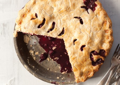 Classic blueberry pie