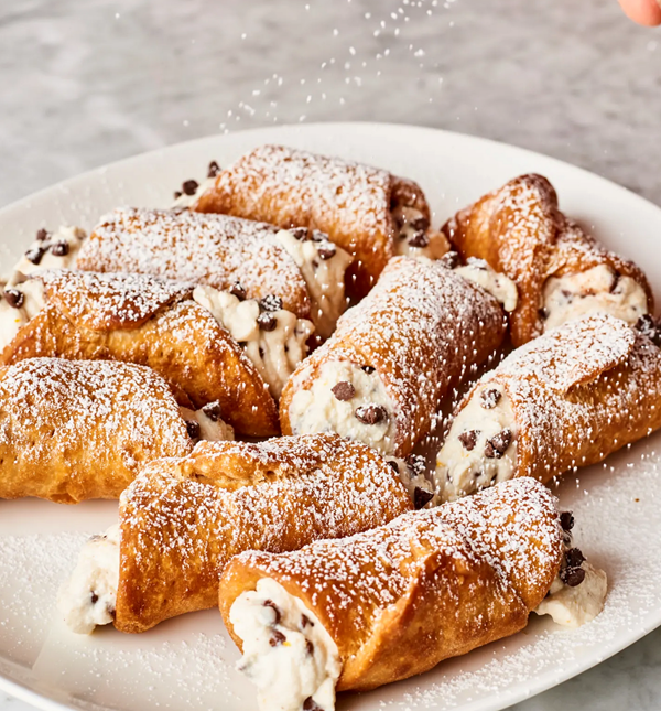 Classic cannoli 