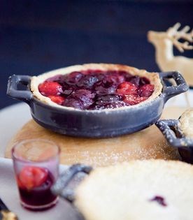 Classic cherry pies