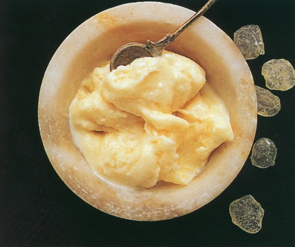 Classic chewy ice cream (Sakizli dondurma)