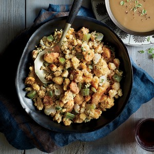 Classic corn bread dressing
