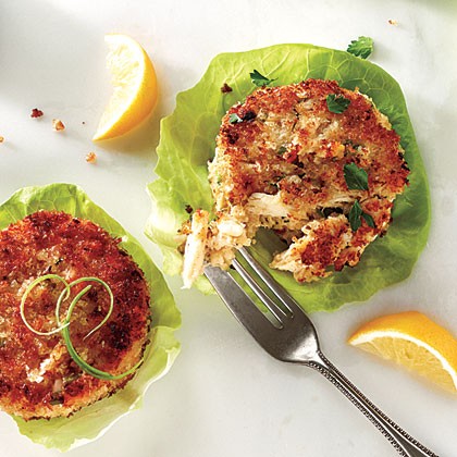 Classic crab cakes