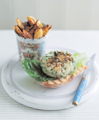 Classic fish burgers