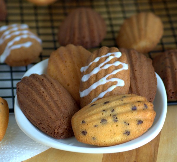 Classic French madeleines