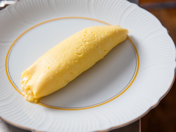 Classic French omelette