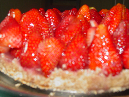 Classic fresh strawberry pie