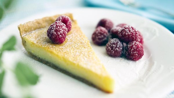 Classic lemon tart