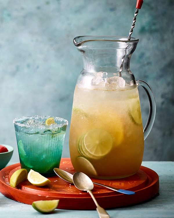 Classic margarita (pitcher version)