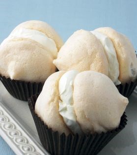 Classic meringues
