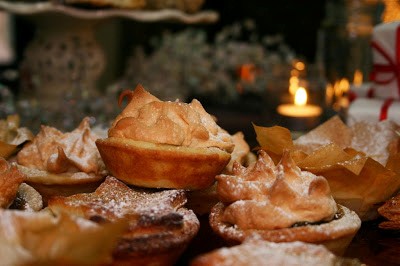 Classic mince pies with cream cheese pastry