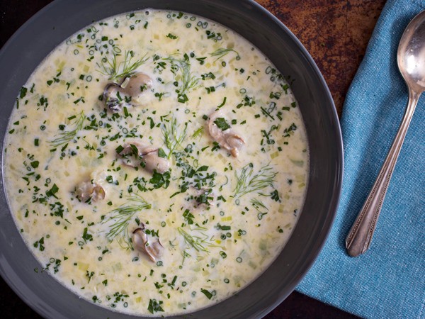 Classic oyster stew with fennel