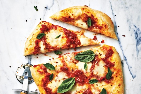 Classic pizza dough