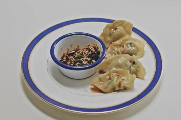 Classic pork dumplings