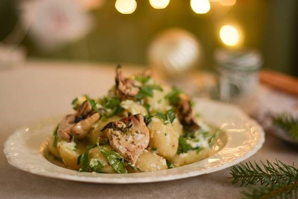 Classic potato & grilled artichoke salad
