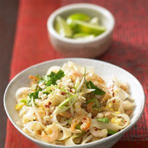 Classic prawn pad Thai