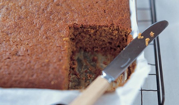 Classic sticky gingerbread
