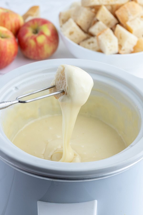 Classic Swiss fondue