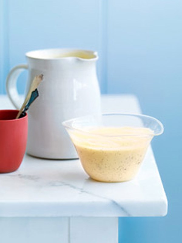 Classic vanilla custard