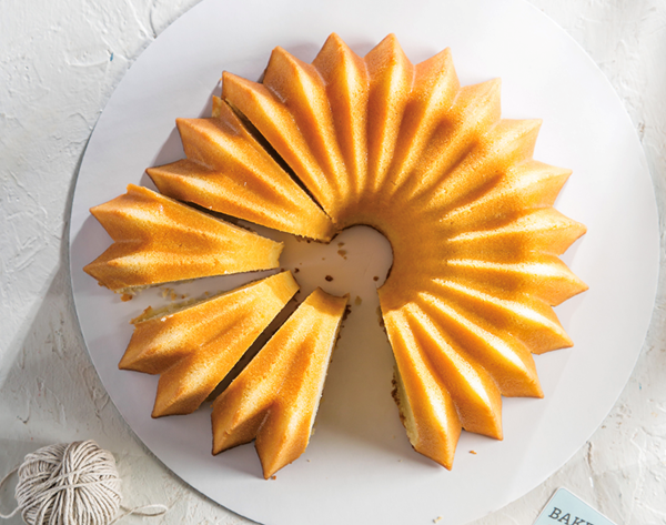 Classic vanilla pound cake
