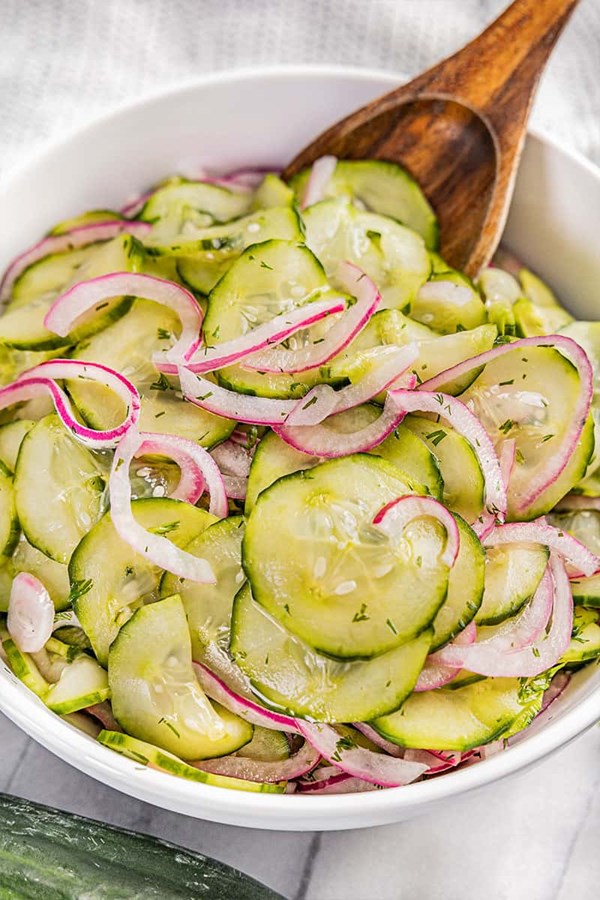 Classic vinaigrette cucumber salad