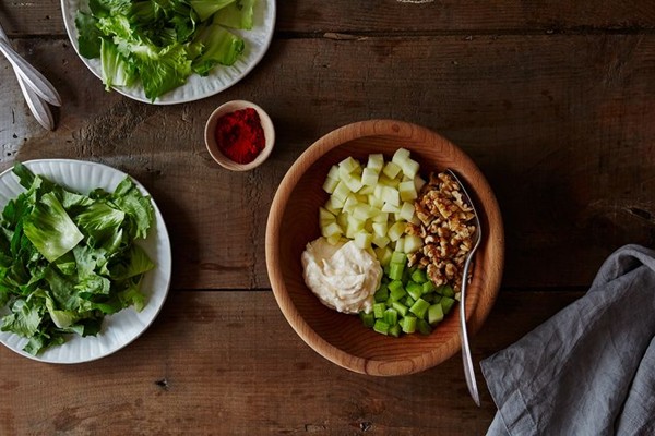 Classic Waldorf salad