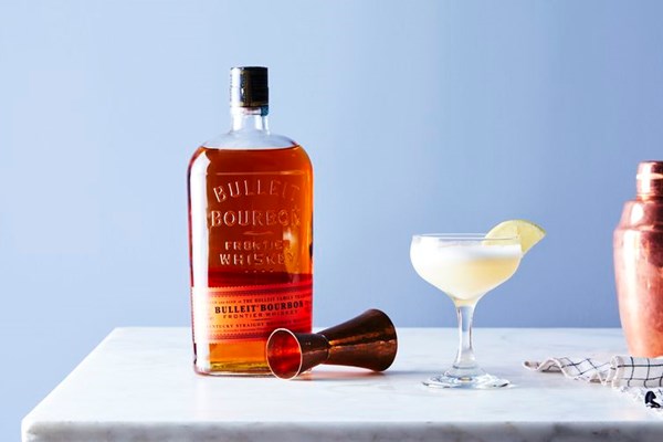 Classic whiskey sour