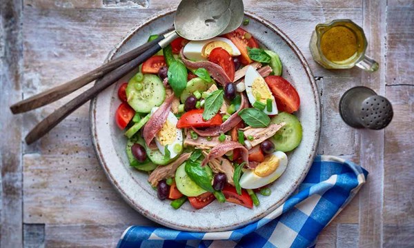 Claudia Roden’s salade Nicoise 