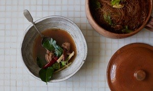 Clay pot crab noodles