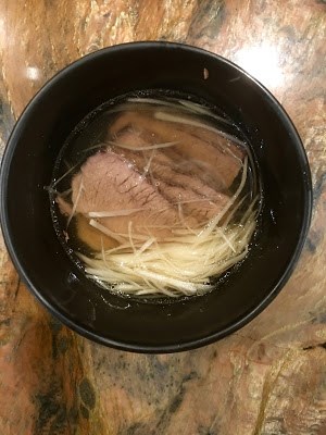  Clear brisket soup (Qīngzhēng níunán / 清蒸牛腩)