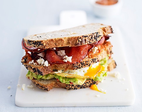 Club sandwich with roast tomato sauce
